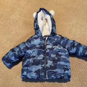 Baby Gap baby boy puffer jacket. Size 6-12 months
